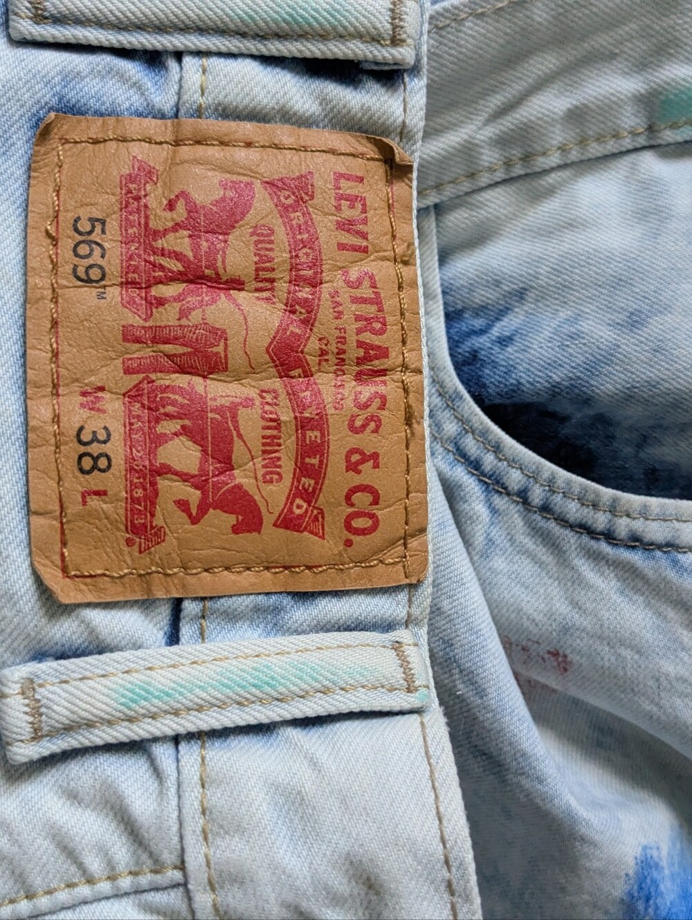 LEVI'S - Picture 2 of 2